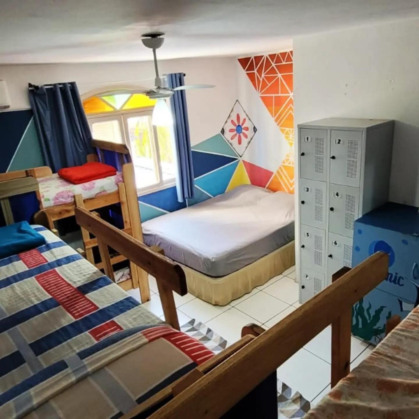 Oceanic Hostel Balneário Camboriú Eksteriør bilde
